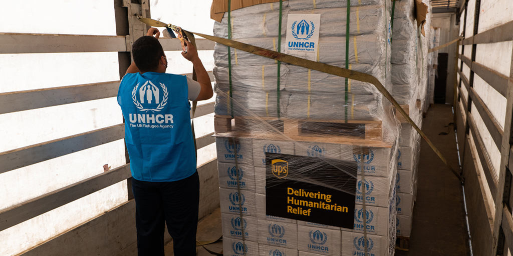UNHCR is providing vulnerable families with essential items this winter
