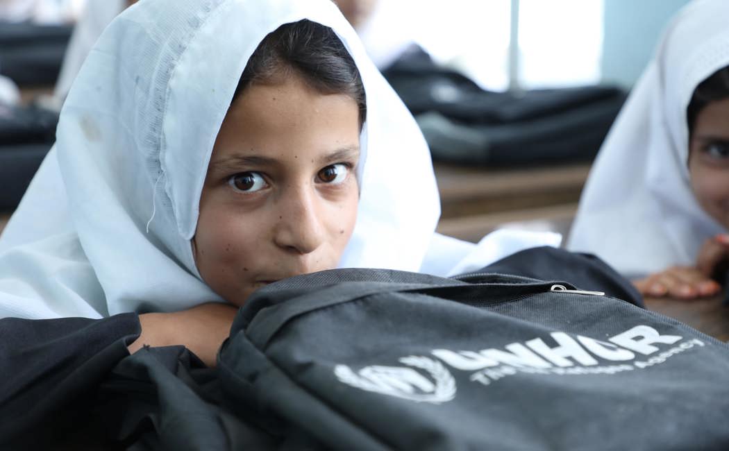 A student attends Kahdistan Primary School. The UNHCR-built school supports hundreds of girls from families who are internally displaced and refugee returnees in Herat Province. 