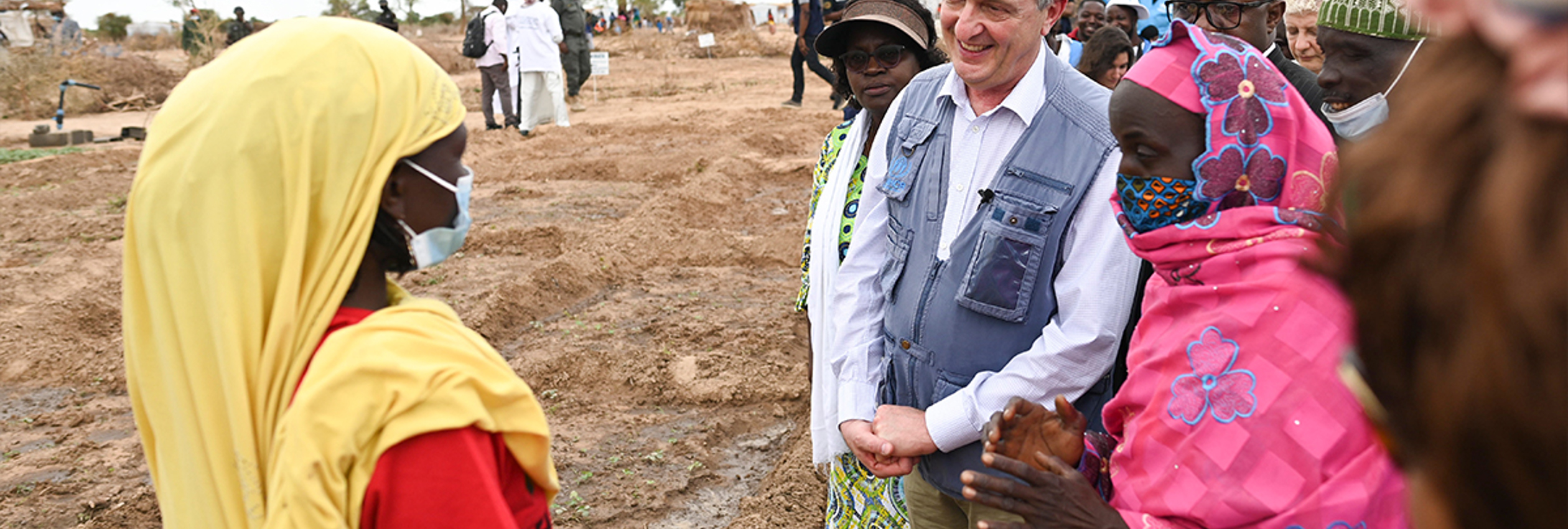 UN High Commissioner for Refugees Filippo Grandi visits Bogo relocation site for internally displaced people © UNHCR/Colin Delfosse